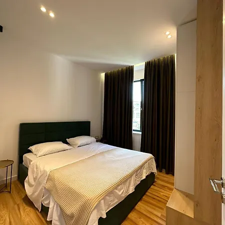 Sunrise New Apartman